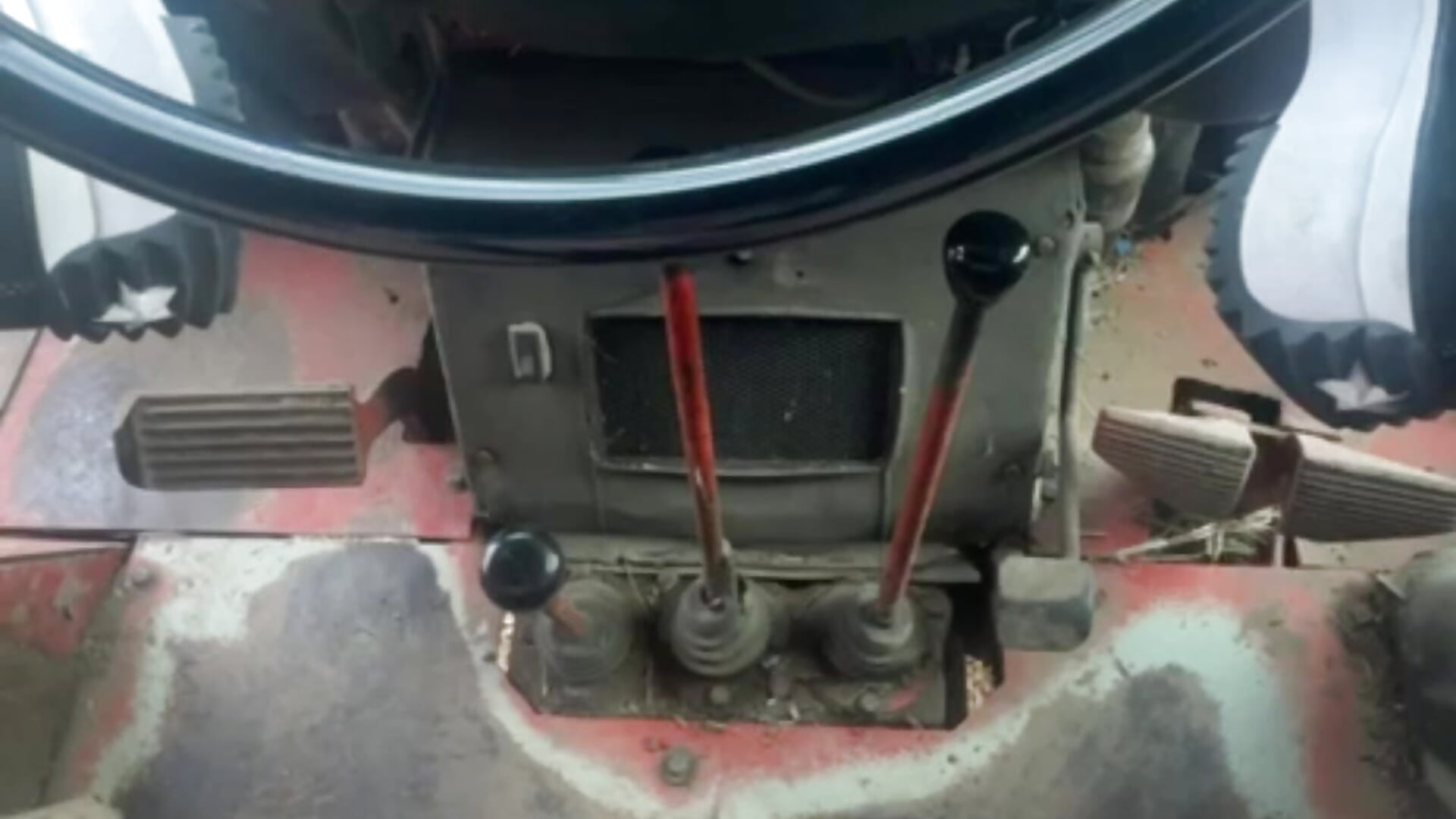 ✨SOLO - TRACTEUR🚜🥵 - video by queenlo_xxx cam model