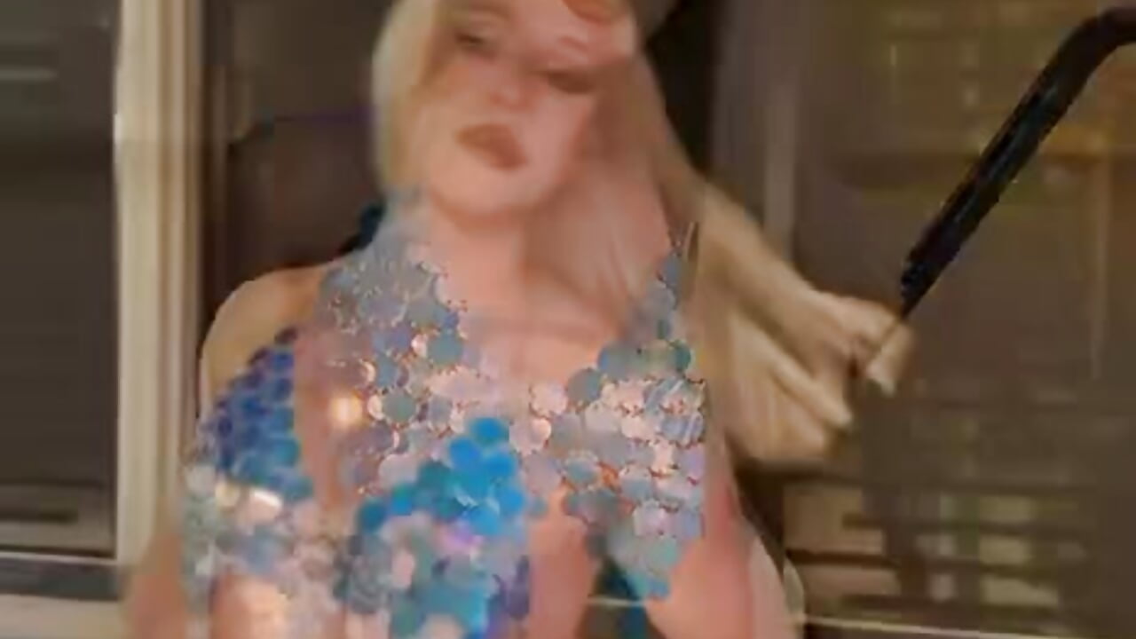 Your blonde girl - 視頻由 Noah__angel 主播提供