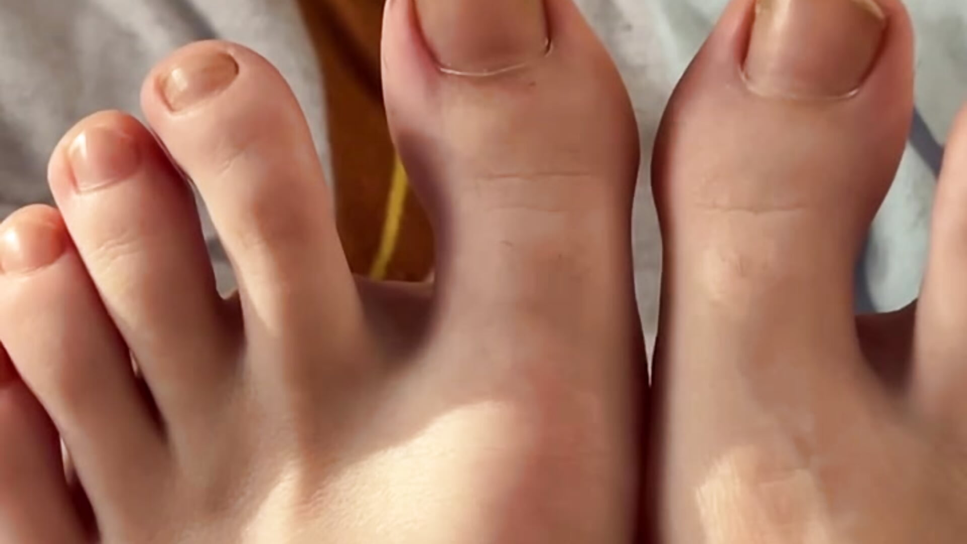 NATURAL TOENAILS - video by baybaysk cam model