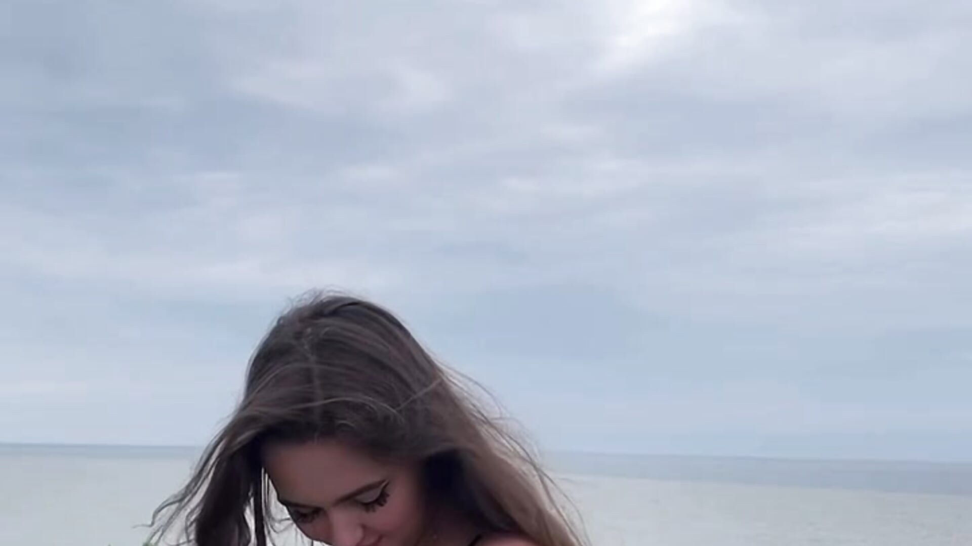 IMG_3254 - video by emma77_ cam model