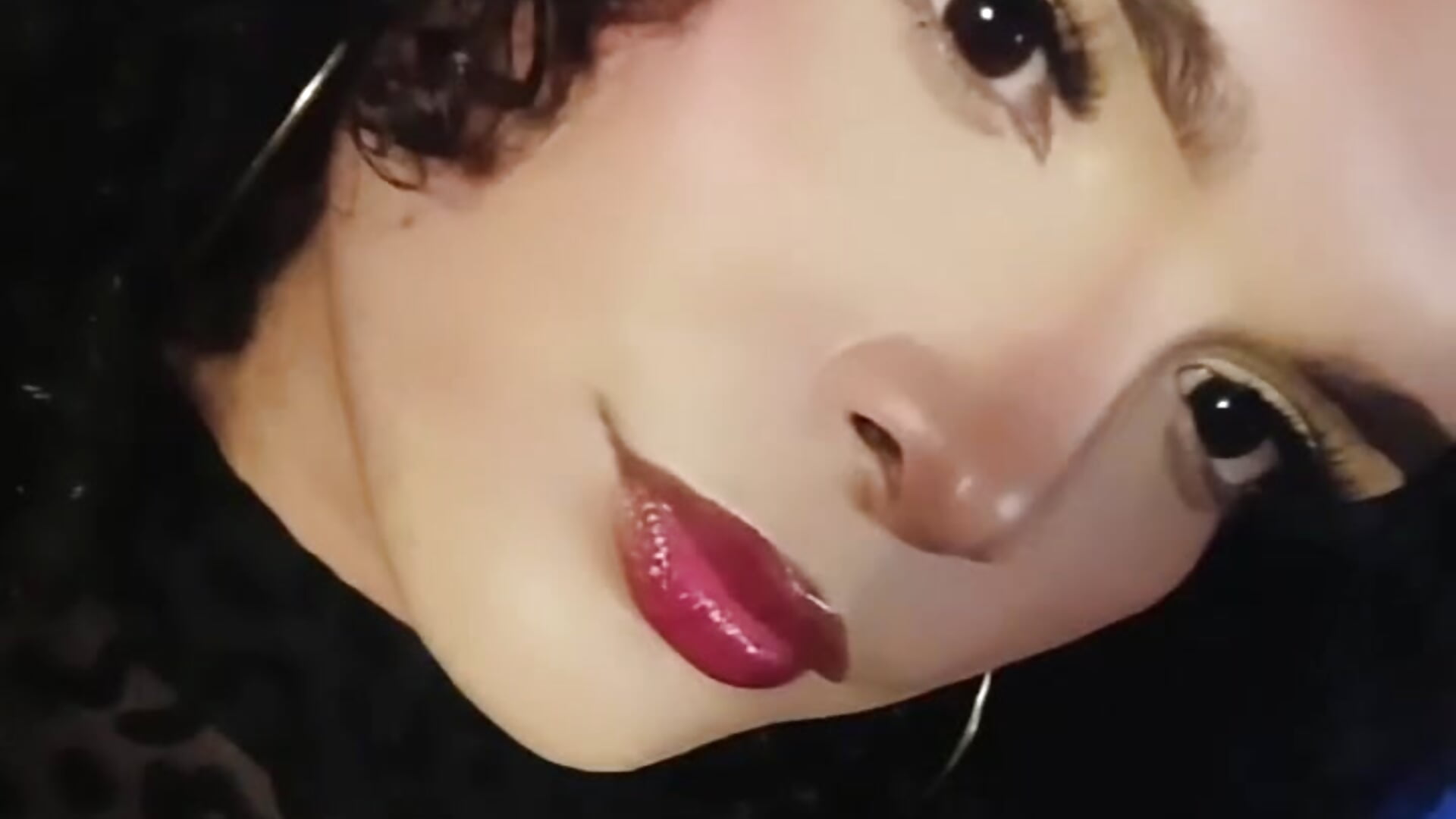 ✨ - video by MeganDaviees cam model