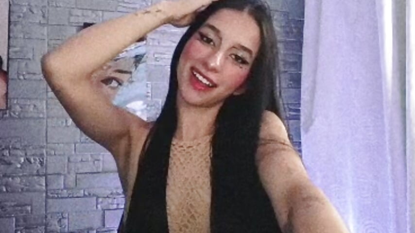 FLACAA - Camilavill adlı kamera modelinin videosu