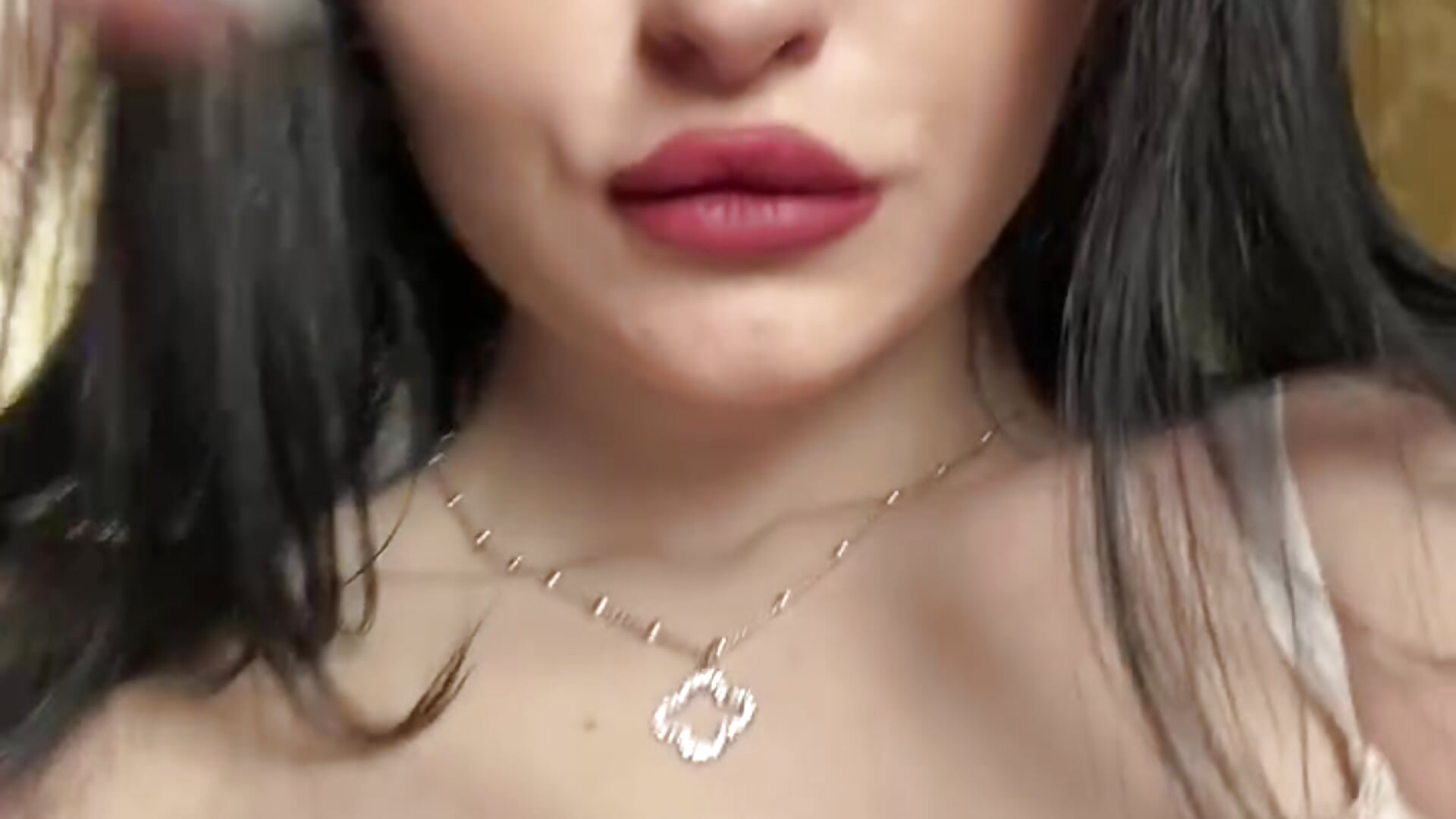 kiiss you - video by Daisy_Delight cam model