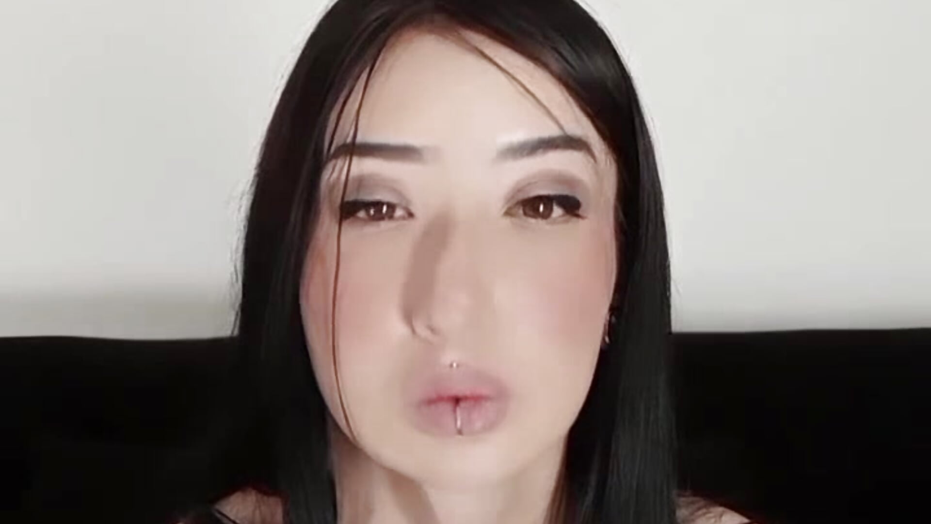 Beautiful Girl - video by Brielawc cam model