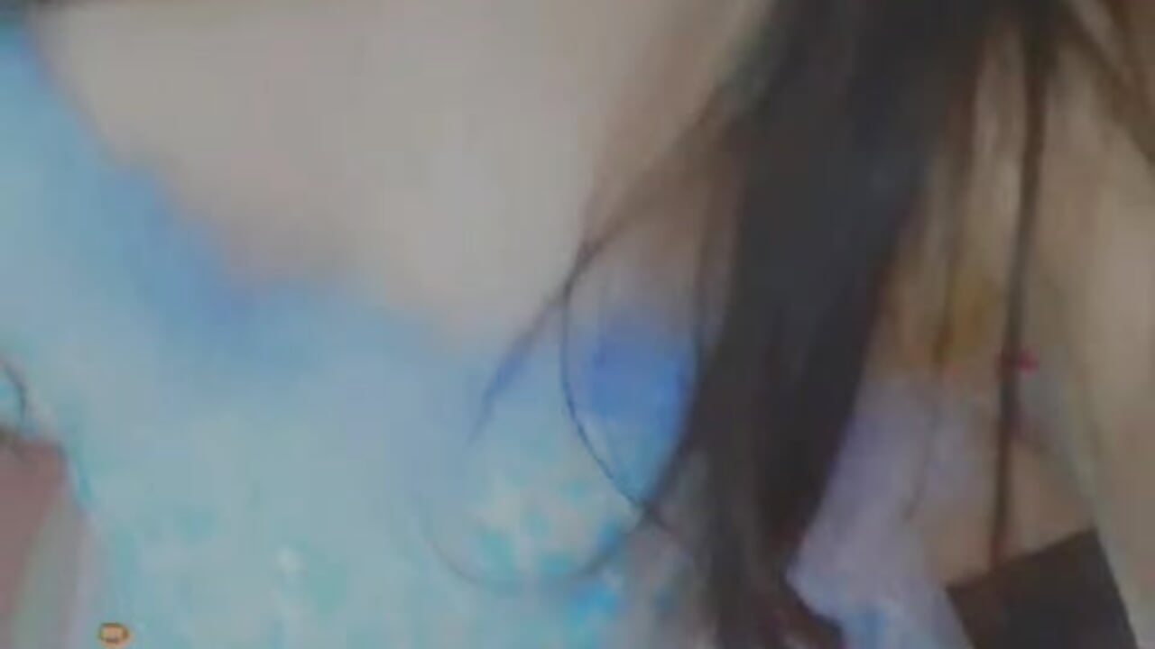 blue dress