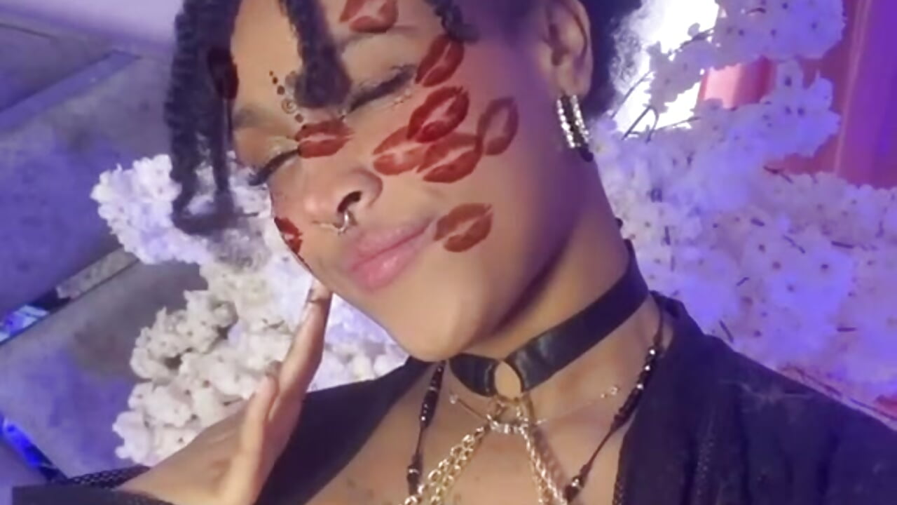 hi 😊 - Vídeo de Elith_noa, modelo de vídeos