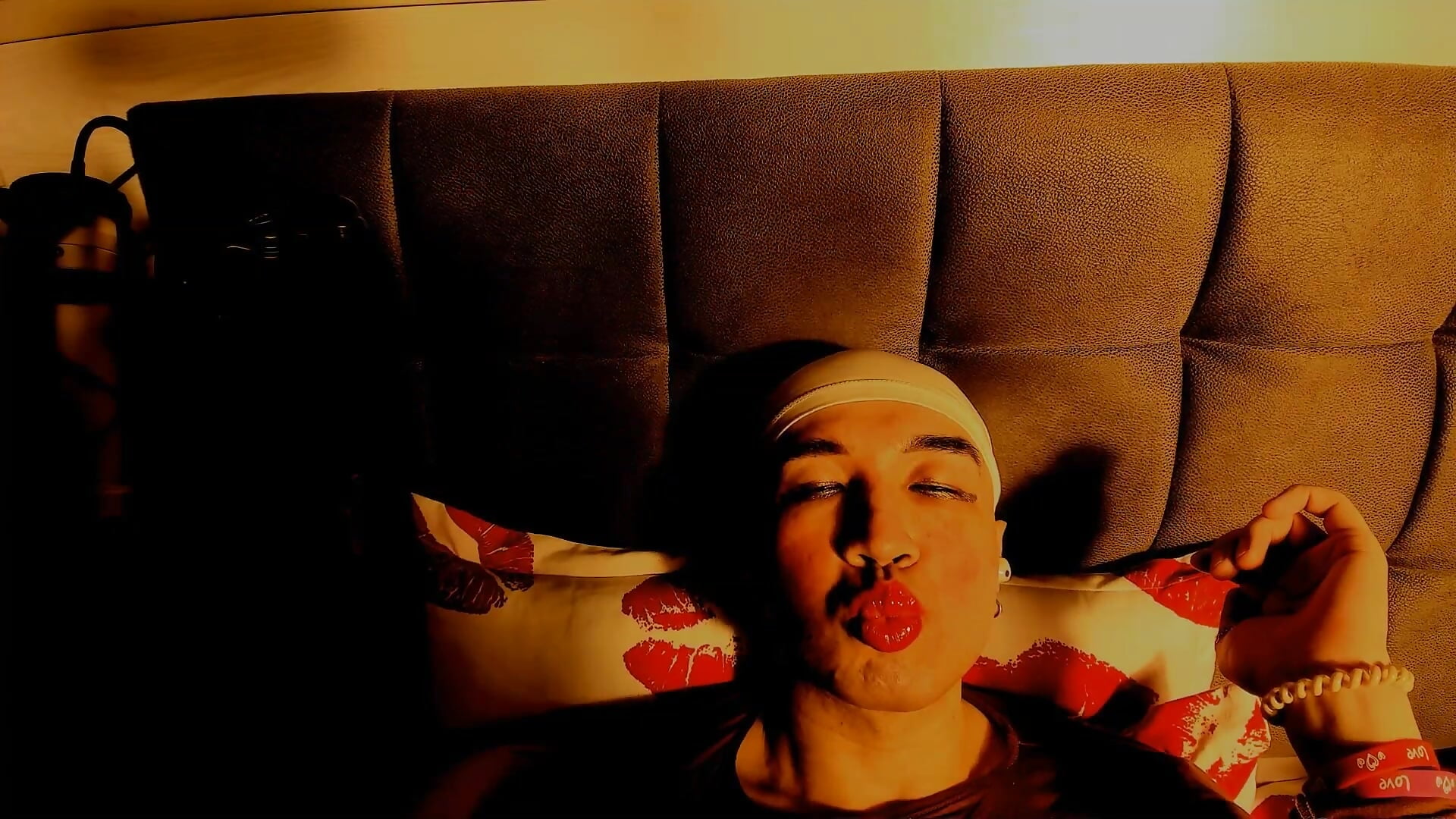 welcome – видео вебкам-модели lvxbljs