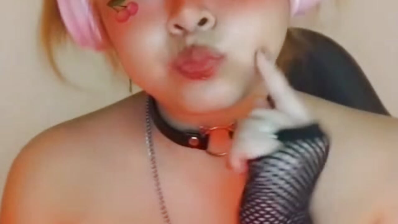 VID-20250525-WA0038 - video by Shaddycute_ cam model