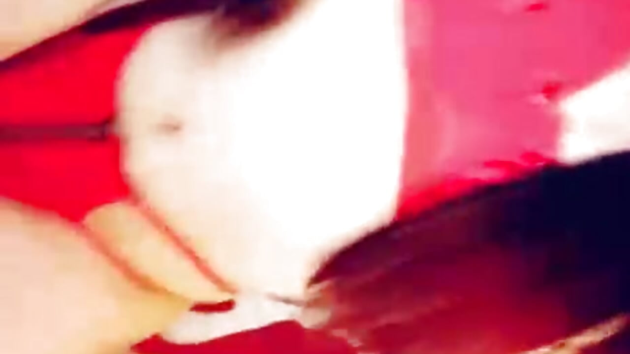 EvelynLexy adlı kamer modelinin viral videoları:  5500