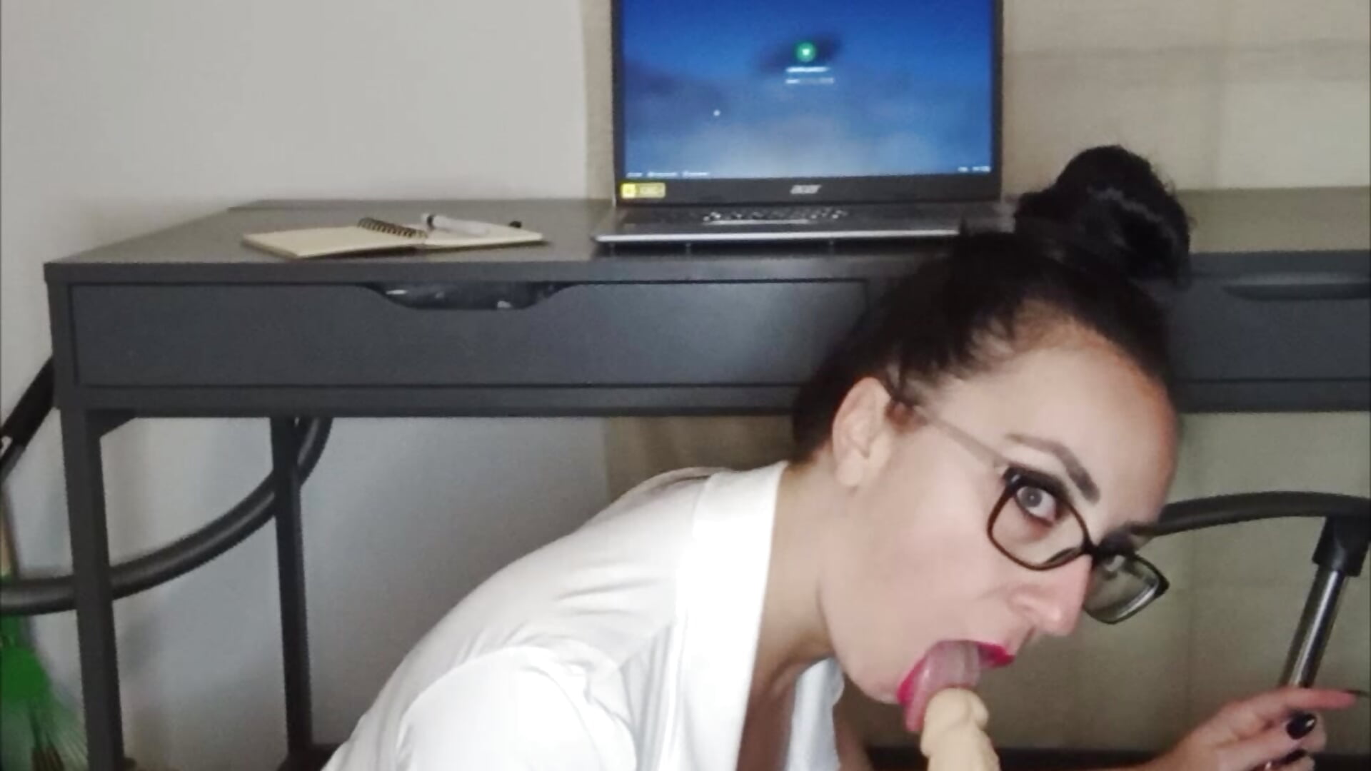 Pompino della studentessa porca - Stella_84 adlı kamera modelinin videosu