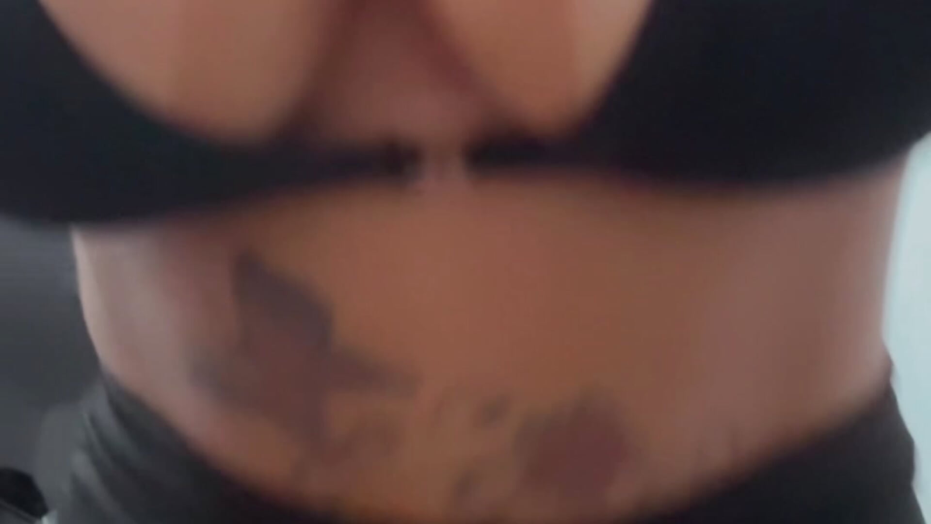 Cardio 🥵🥵🥵 - video av R_KawaHot cam model