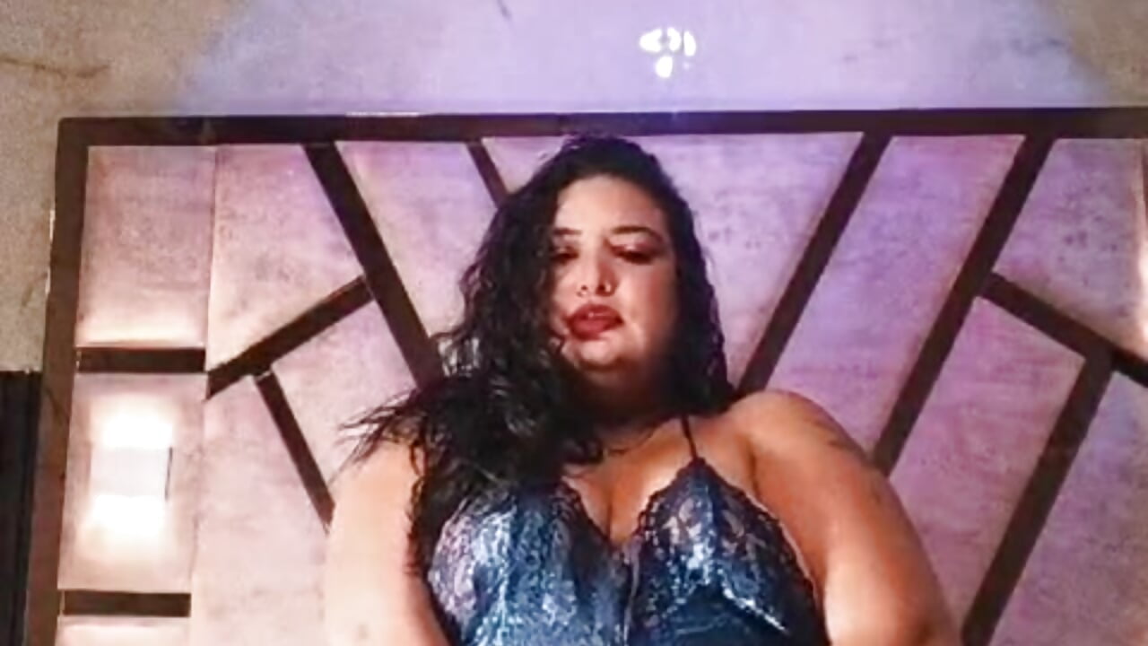 sexy – video od webkamerové modelky molly_sweetee