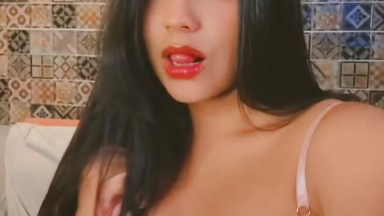 Hi I hope to see u on Monday, enjoying ur company & to fulfill fantasies together. - video by Sophia_wilsonn_ cam model