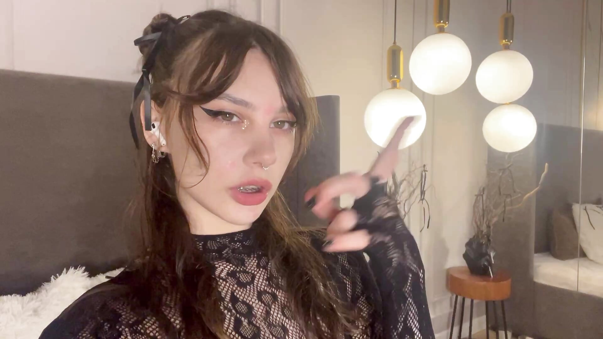Ammmm guys, I’m feeling dizzy asf, but gonna try do birthday stream (i also forgot fire for candles) - video van ReginaRobinson cam-model