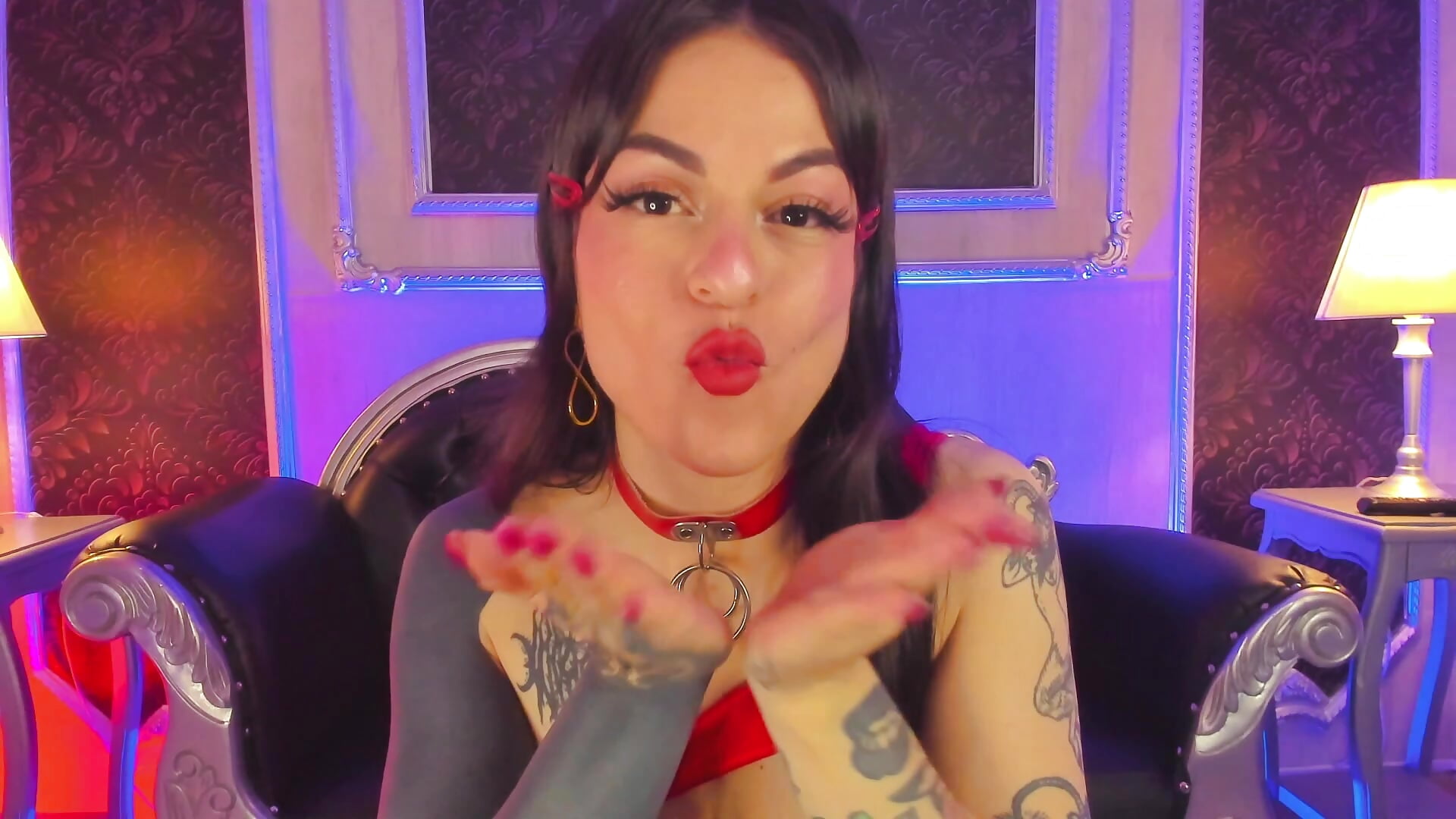 Welcome - vidéo du modèle de showcams MeganDraco_