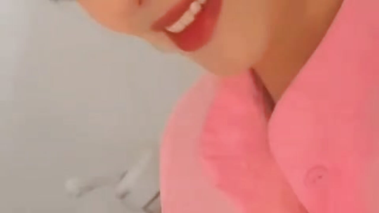 HONEY GIRL