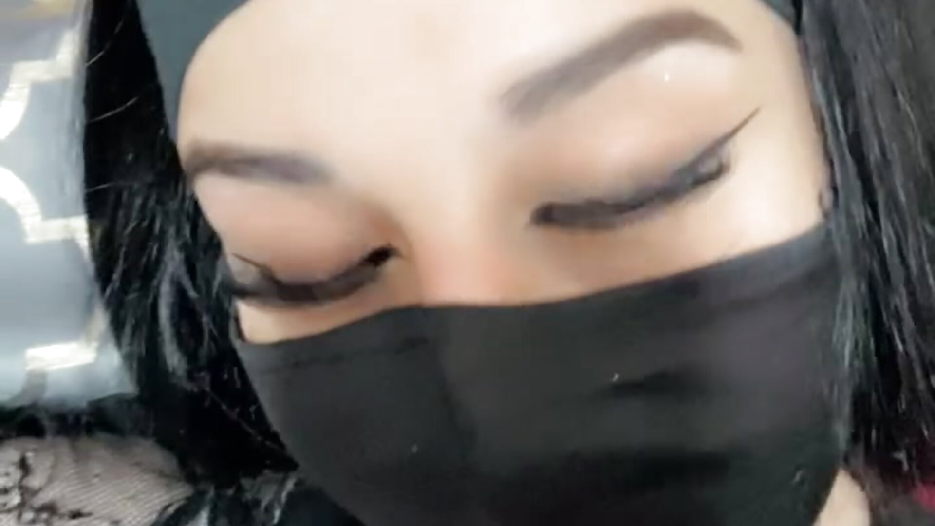 أحبكم حبايبي😍🥰👻🫰❤️💝 - відео від вебкаммоделі mari_layali