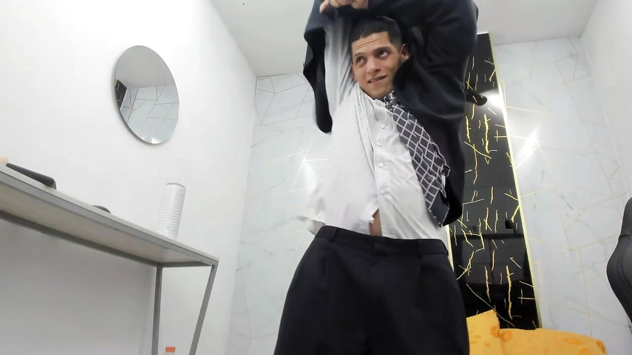 Sexy Suit - video oleh model kamera Steven_x94