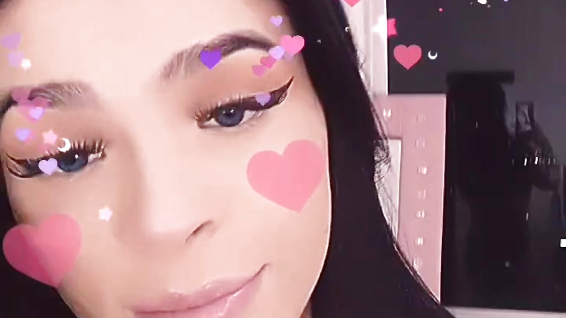 VID_22880414_192128_667 - video av camy_roy cam-modell