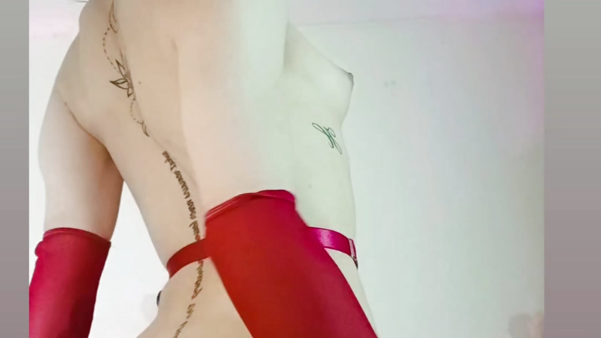 Body. 🥰 - video av camy_roy cam-modell