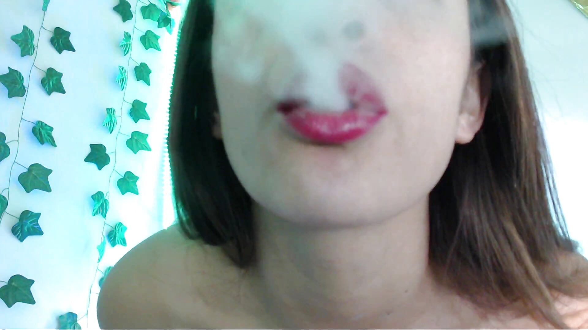 smoking - video by MissTokio1 cam model