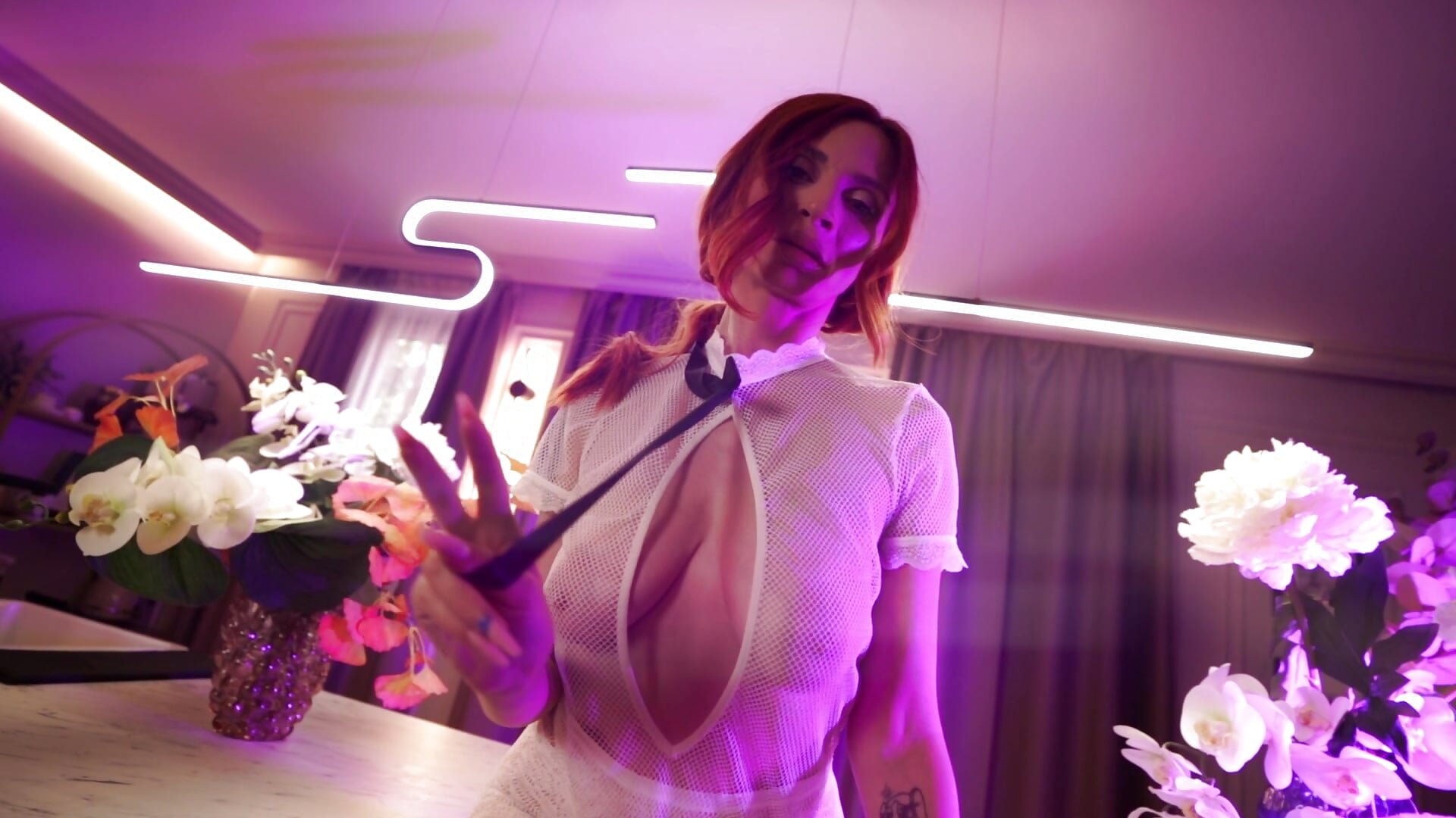 Give In To My Lust - video by MinnieDrew cam model