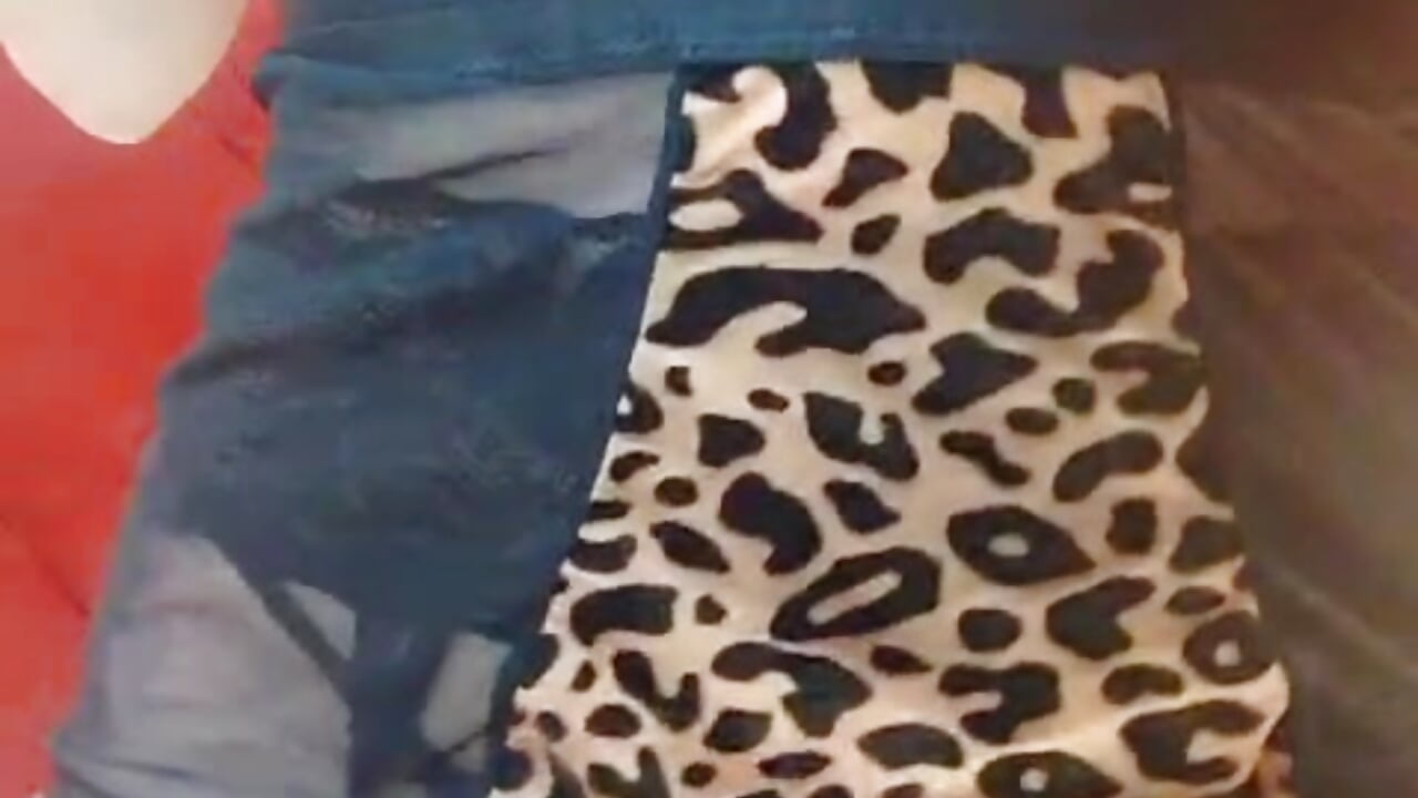 Need Some More? - video by MinnieDrew cam model