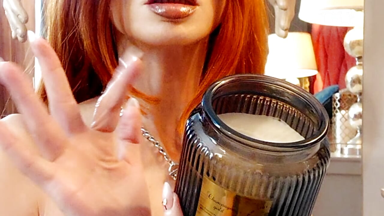 Wax tease - video by MinnieDrew cam model