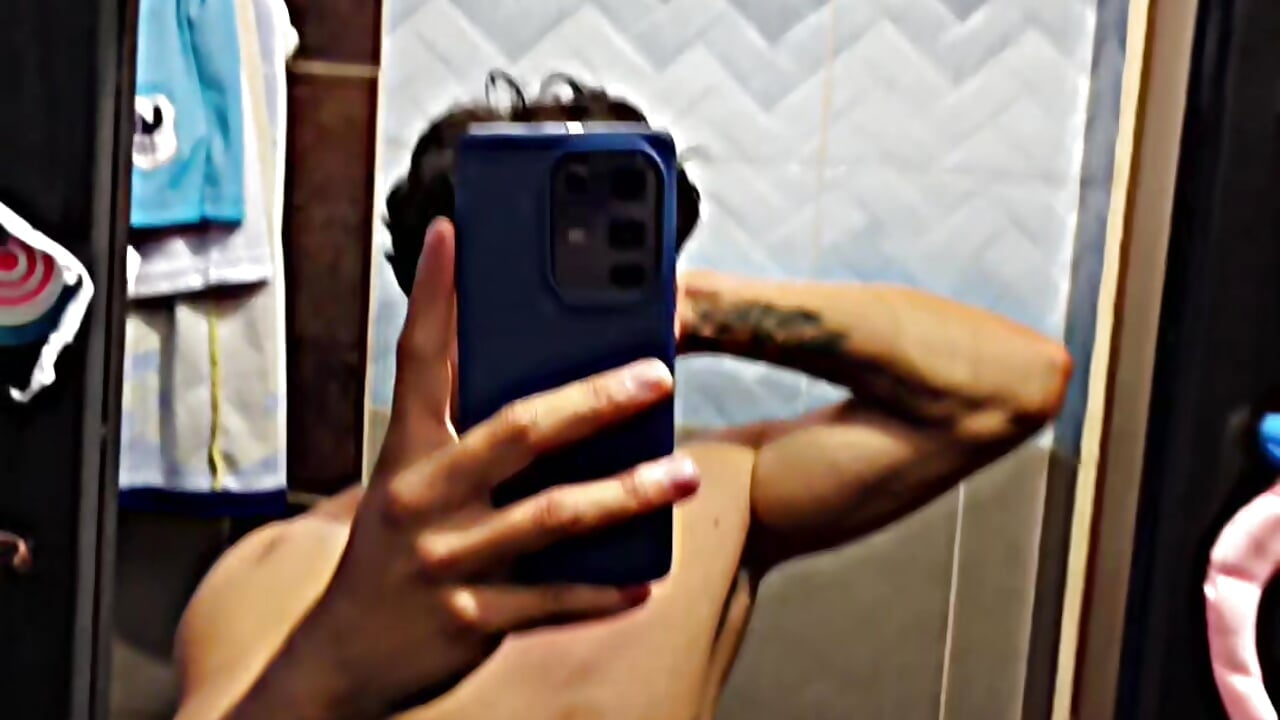 profile-intro-video-1777773634 – video modela na kameri Erickleandro
