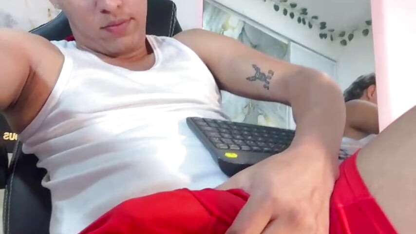 WhatsApp Video 2026-01-06 at 10,25,59 PM - video av ryan_carter08 cam model