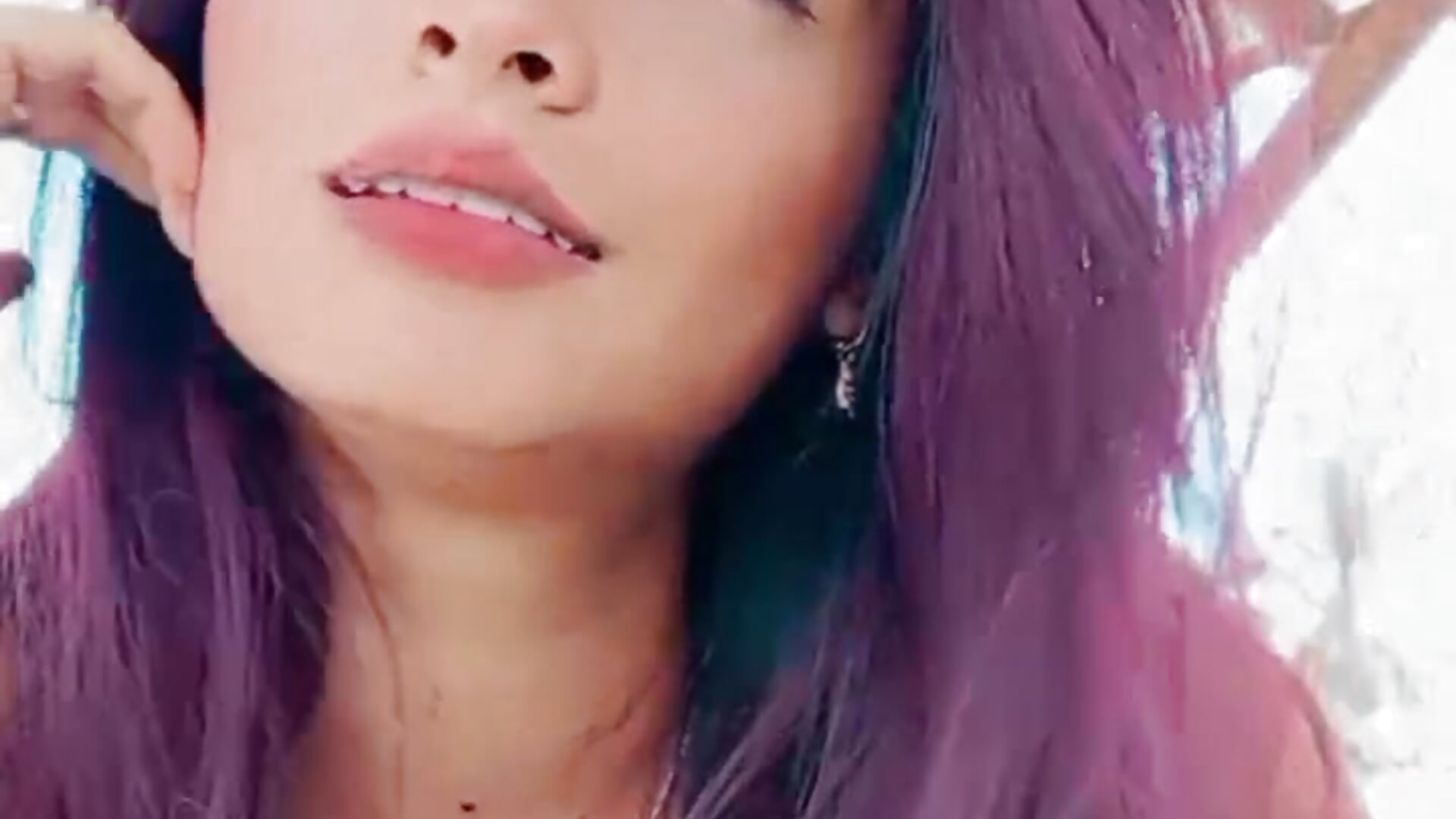 VID_28110523_011220_043 - video di hanna_beili modella di cam