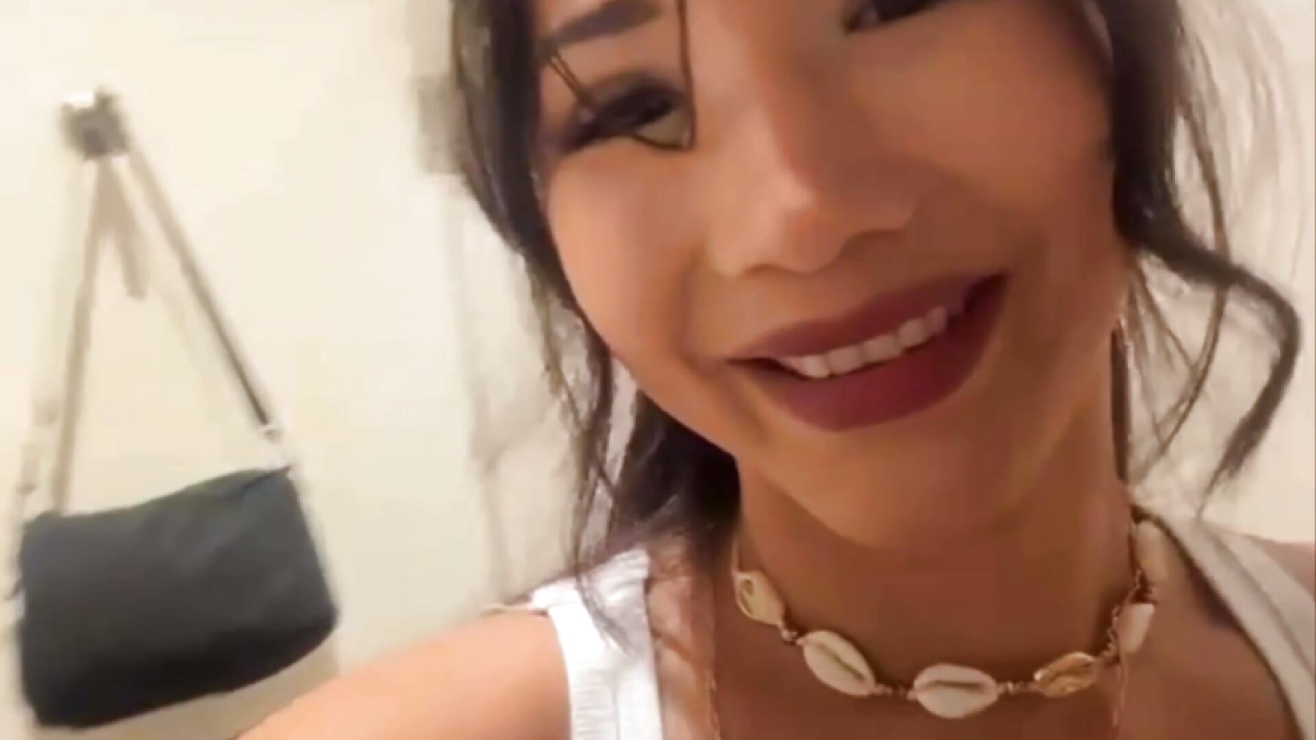 🔞🔞My naked Milky Boobs with 10 spray Brest Milk 💦OUTDOOR 💦 tease with my Pussy  🔥very hot 🥵🔞－カメラキャストのlean_lie8の動画