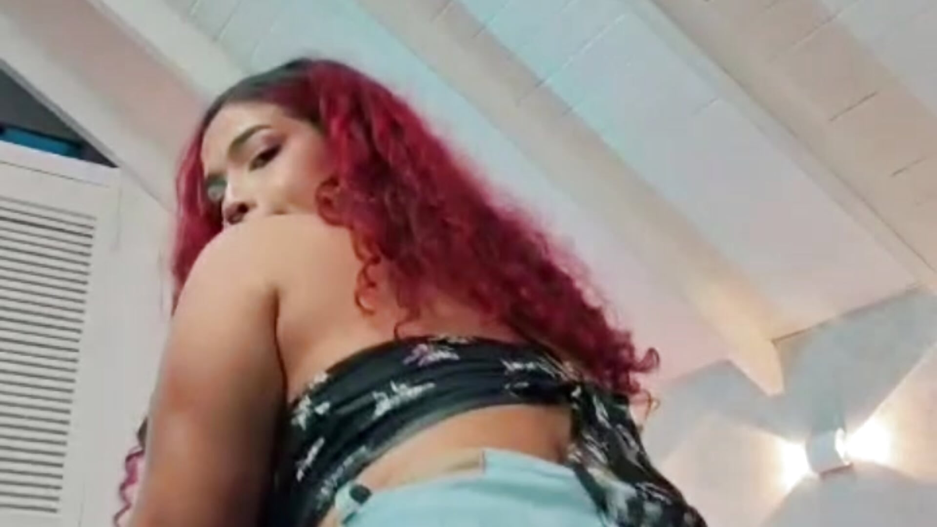 twerking sexy - MizzHell主播的视频