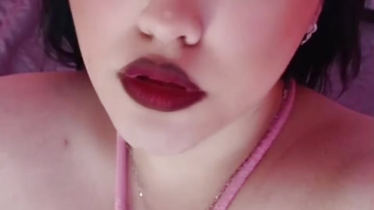 Hot Bongade! - video van Camiila_Osorio cam-model