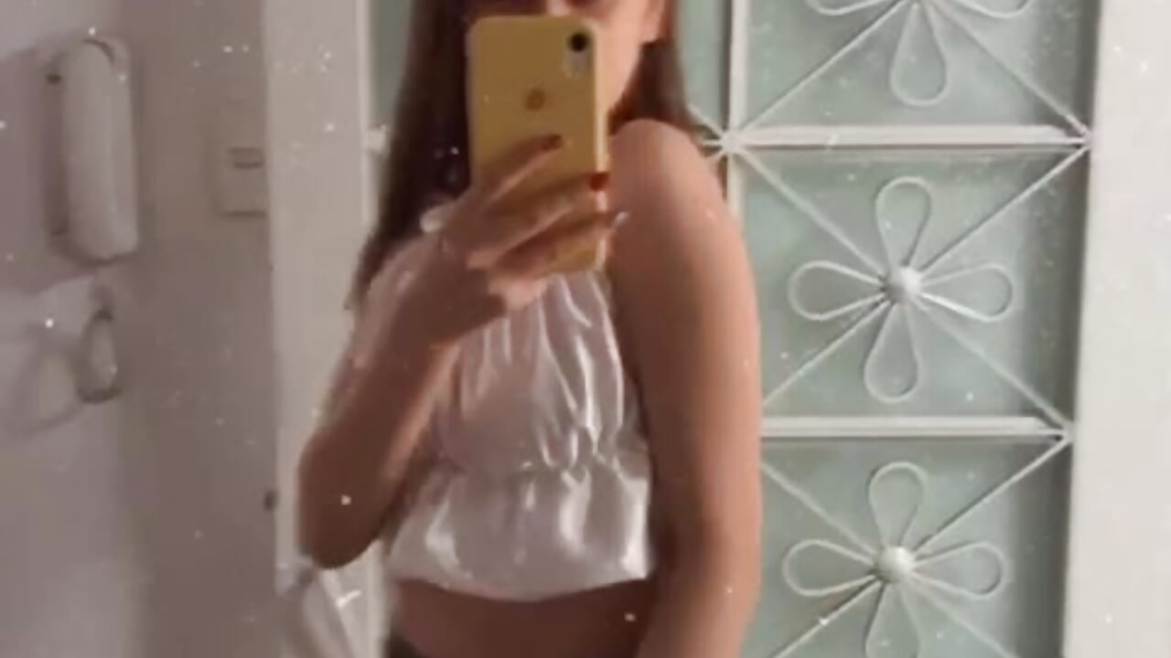 Hello again! - vídeo de la modelo de cam Sofisky2