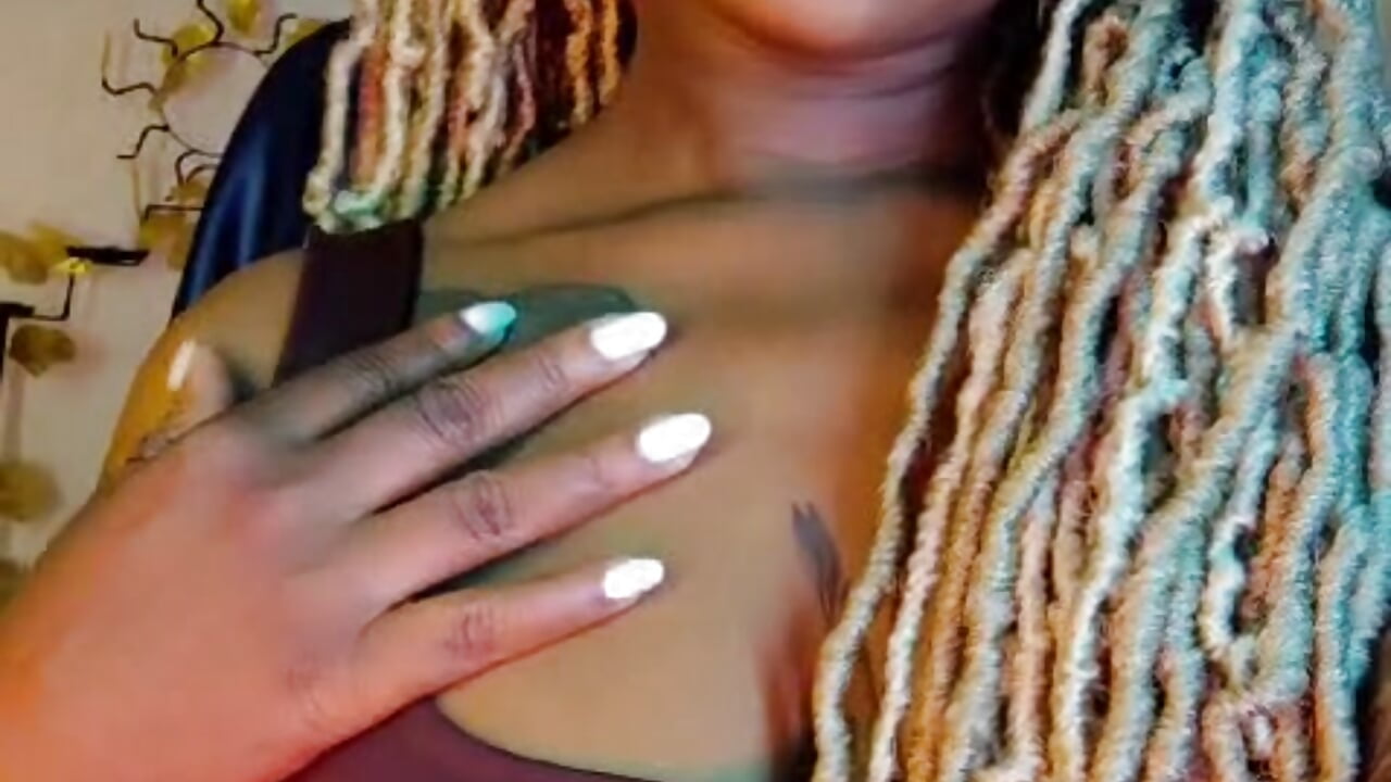 Just kenya - video oleh model kamera KenyaMystic