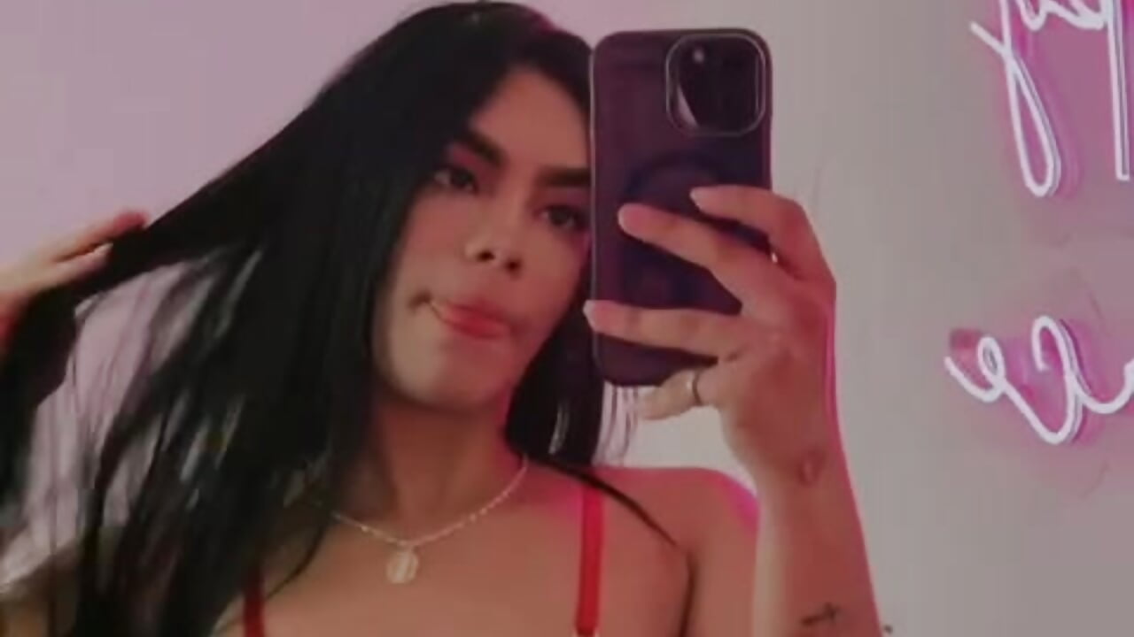 ❤️ — filmik silvana__miller, modela(-lki) na kamerkach