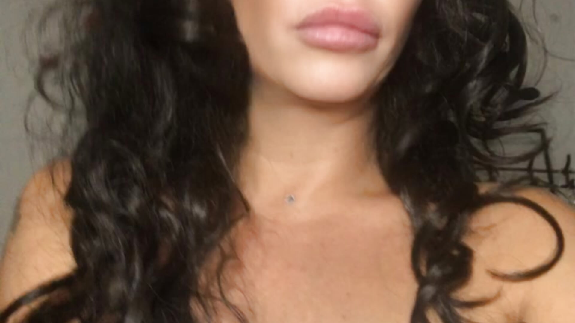0E4ABCDC-A2C3-4460-A5EC-C4D2E64B2AE4 - video by Tinkerbell1984 cam model