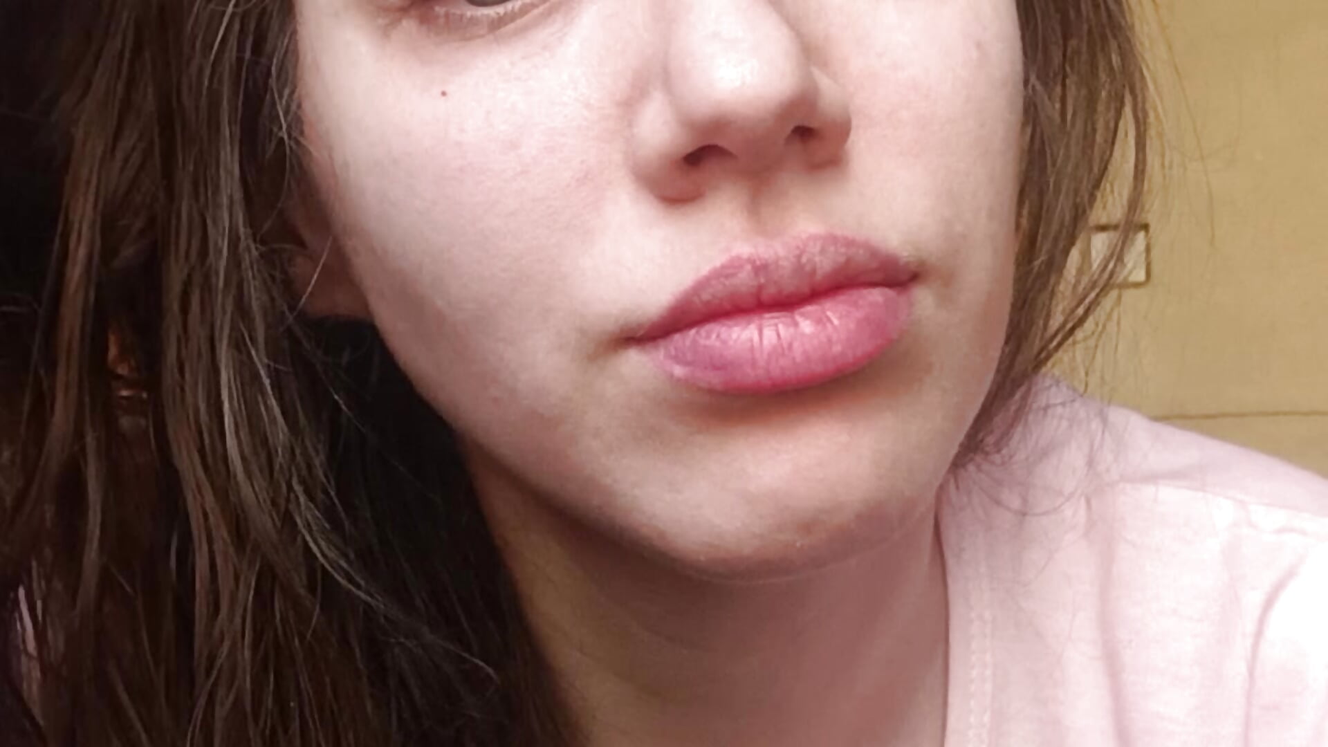 Air kiss - video by Mimi_Miya cam model