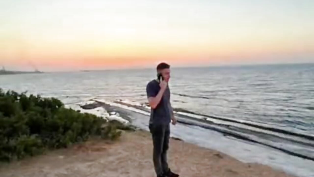 VID_20251207_032304_271 - video oleh model kamera Alexxhab