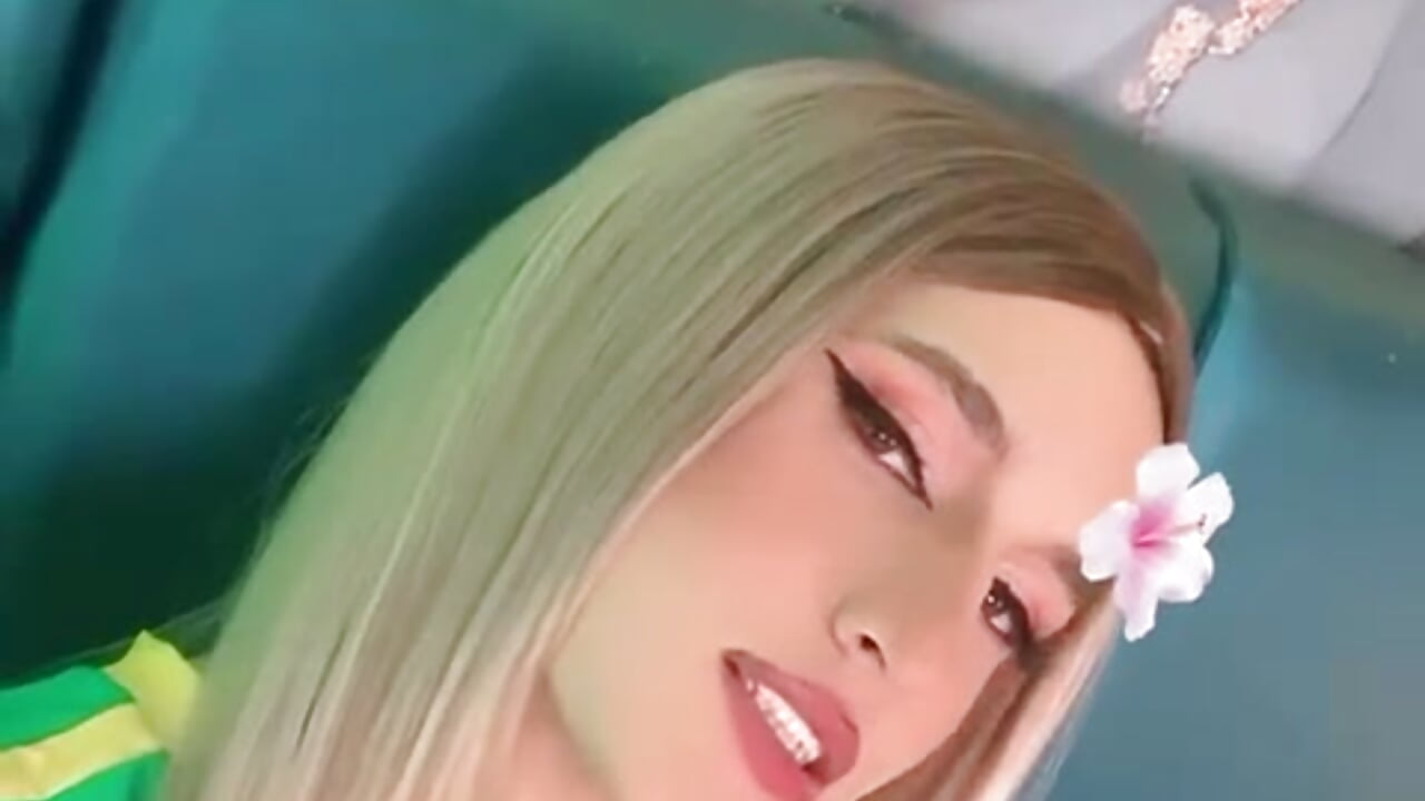 Hey dear – video modela na kameri JESSI_NAOMI