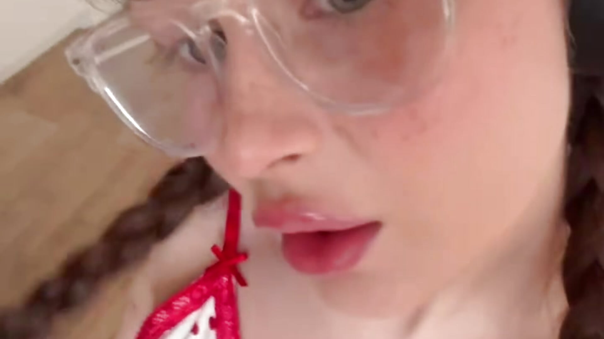 @mmelicious - video by Lina_twin cam model