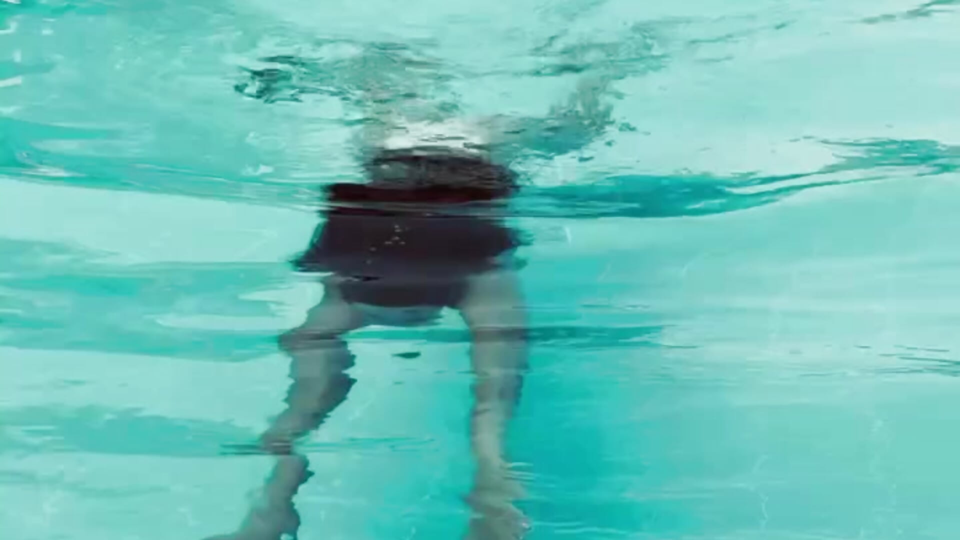 swimming) - clip cu JennyRuthJP model videochat