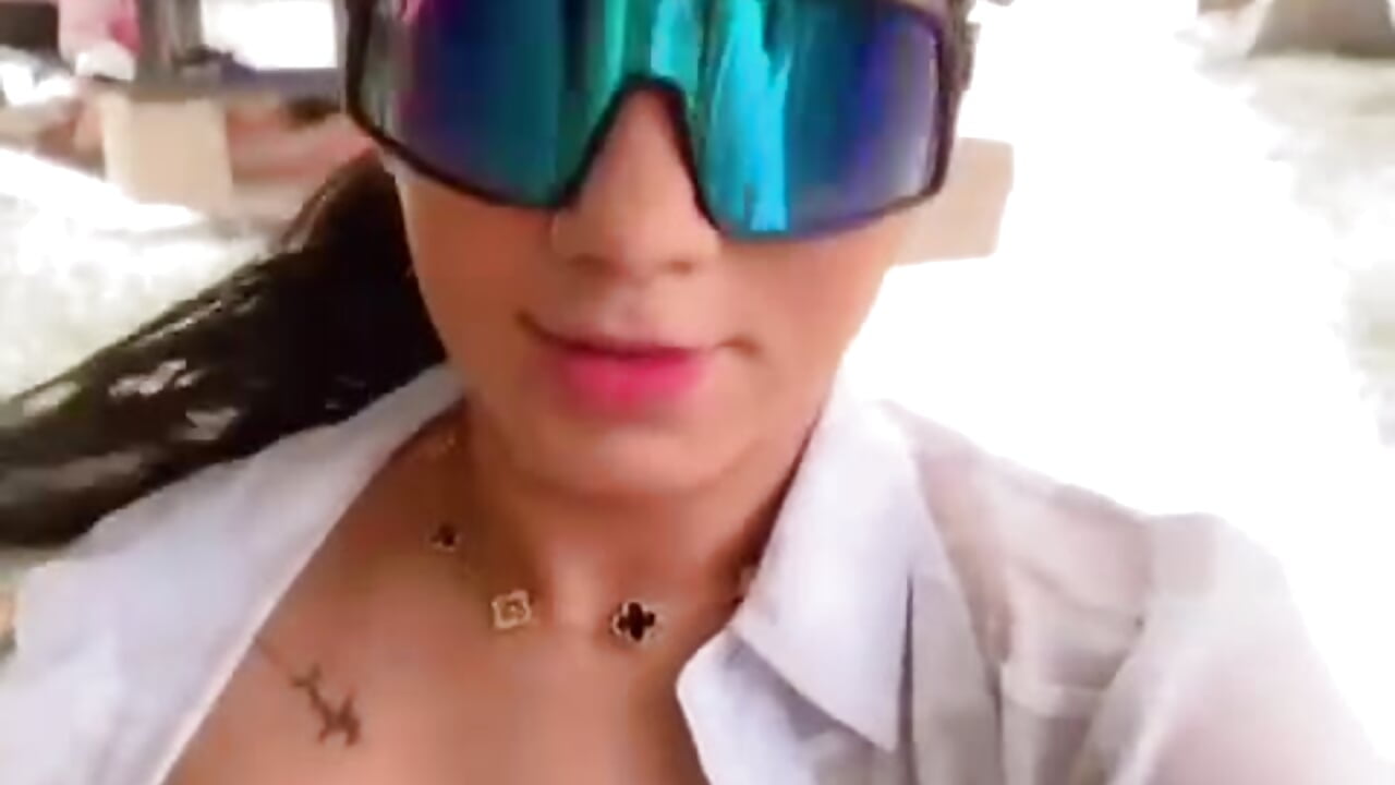 A sunny day– Gema-lexy kameramodell videója