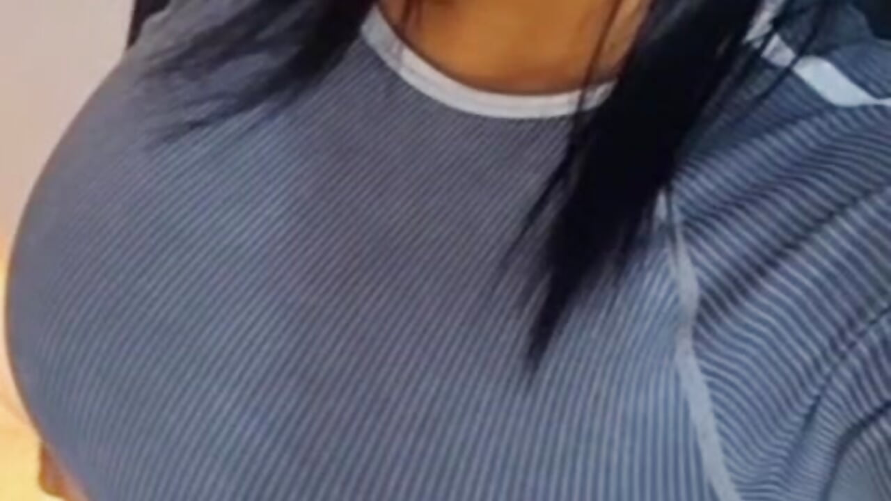 Light the candles in the room and I will light the flames of your satisfaction－カメラキャストのLa_indiiaの動画