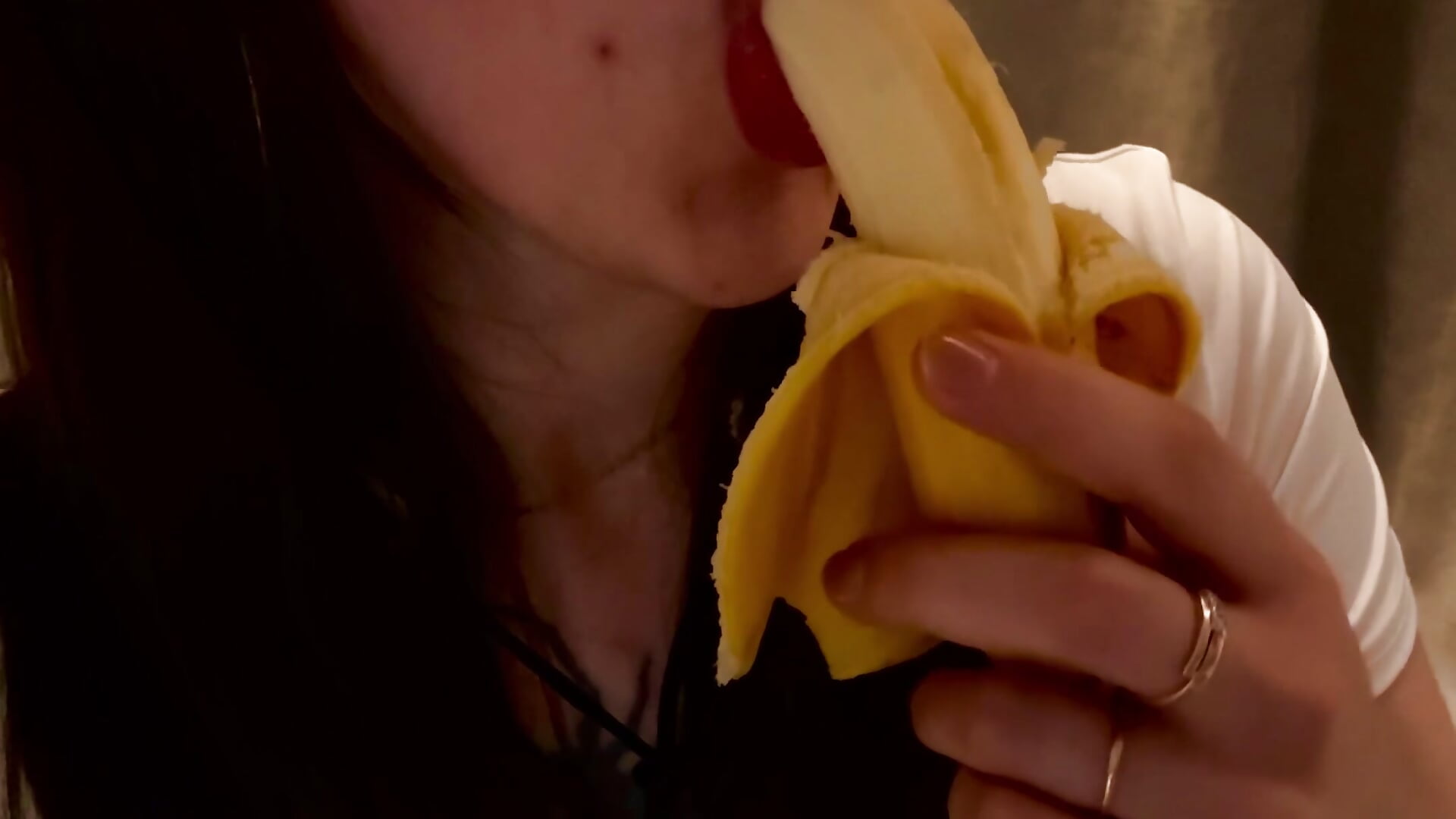 LET THAT COWGIRL SUCK YOU🍌