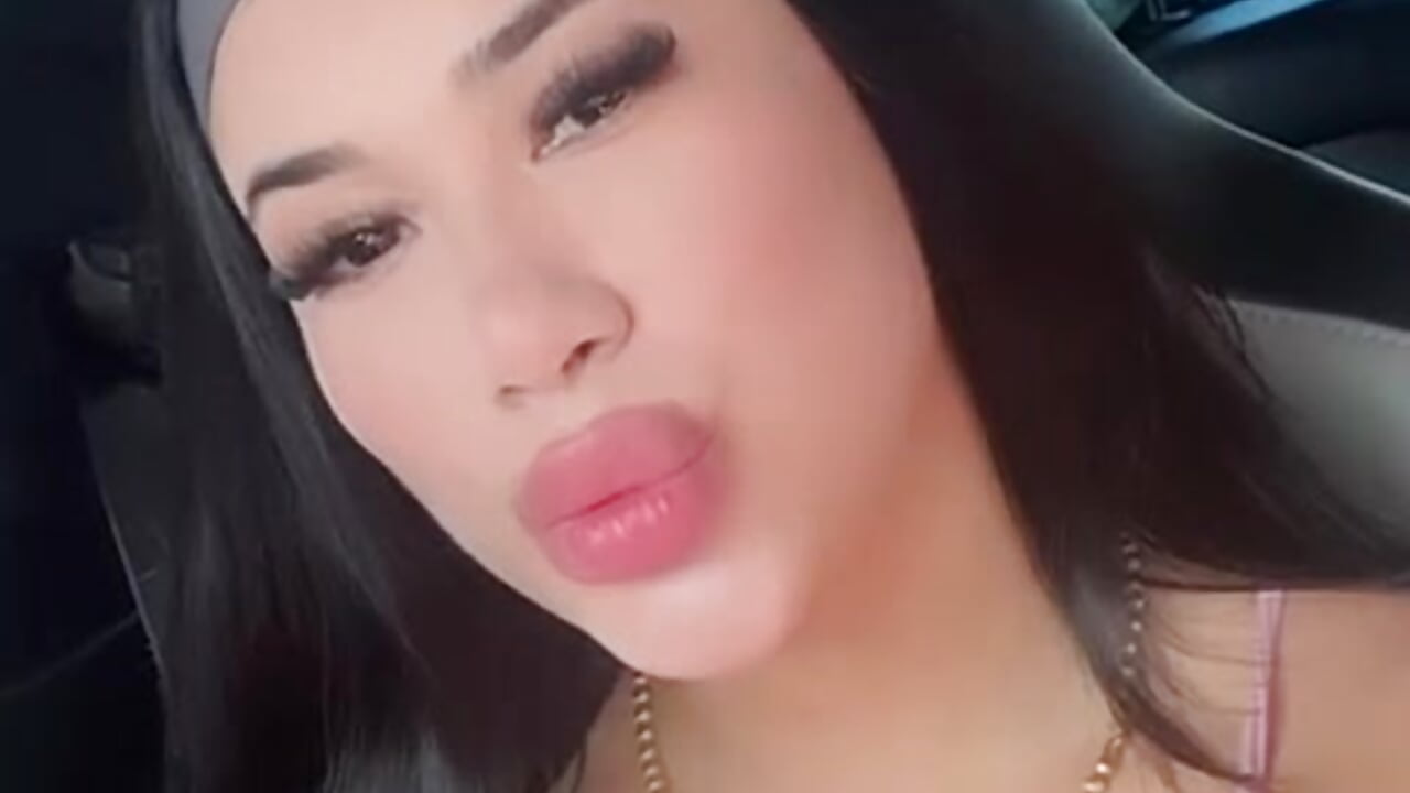 Good morning 💖 - video by kiim_taaylor cam model