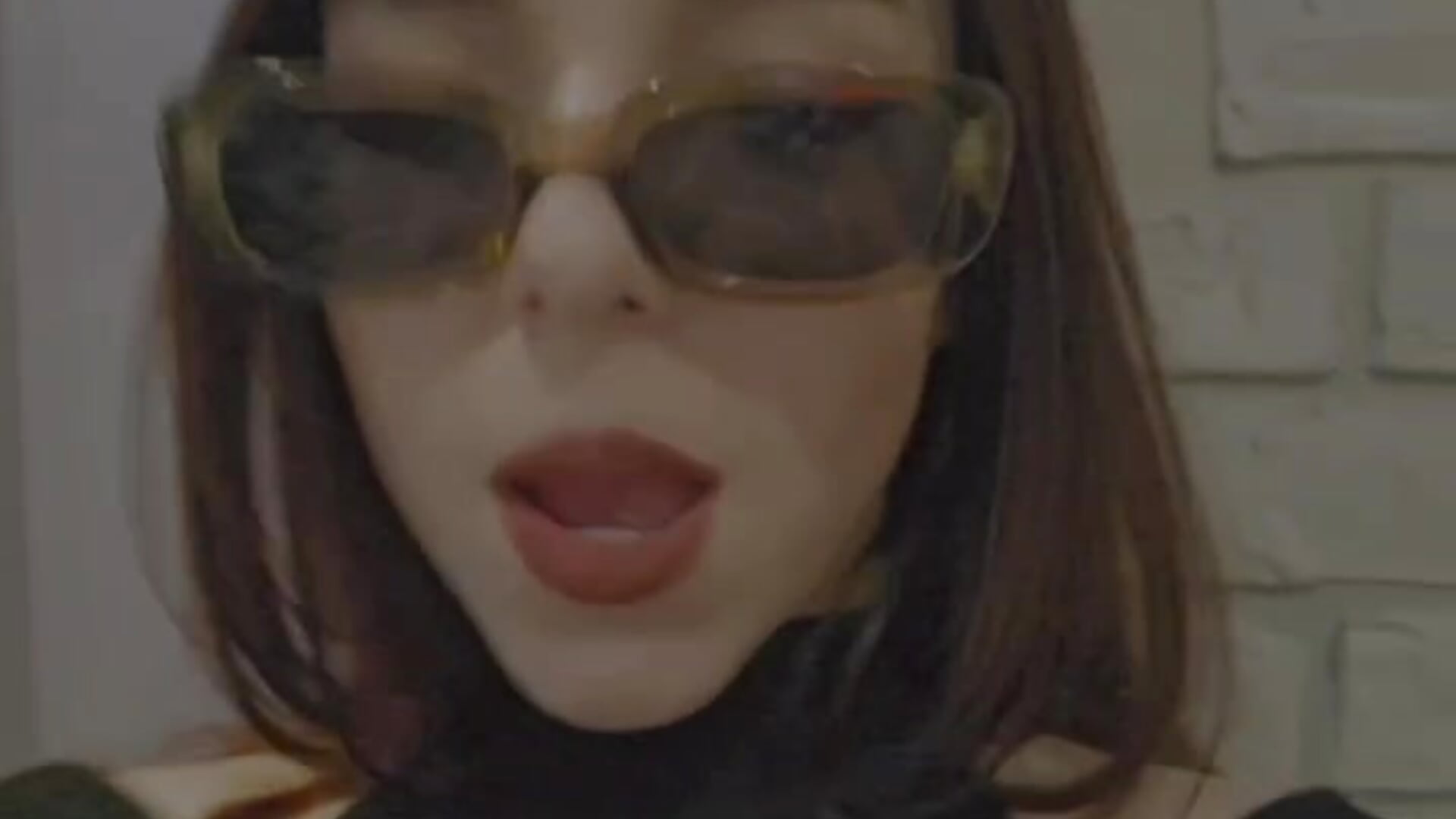 나는 토끼입니다 - video by GenovesDi cam model