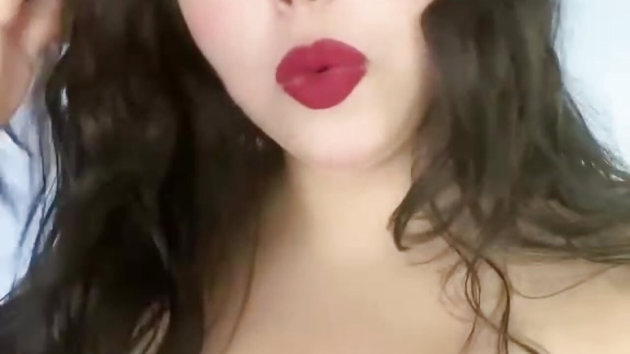 Come on, stick close to me, and I'll stick close to your dick 😏🔥 - video by melaniecooperr cam model