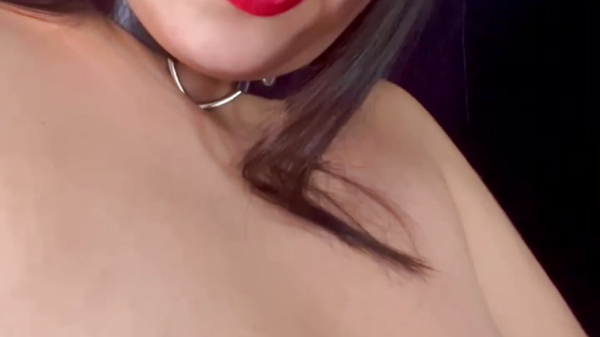 play wiith my pussy - video by melaniecooperr cam model